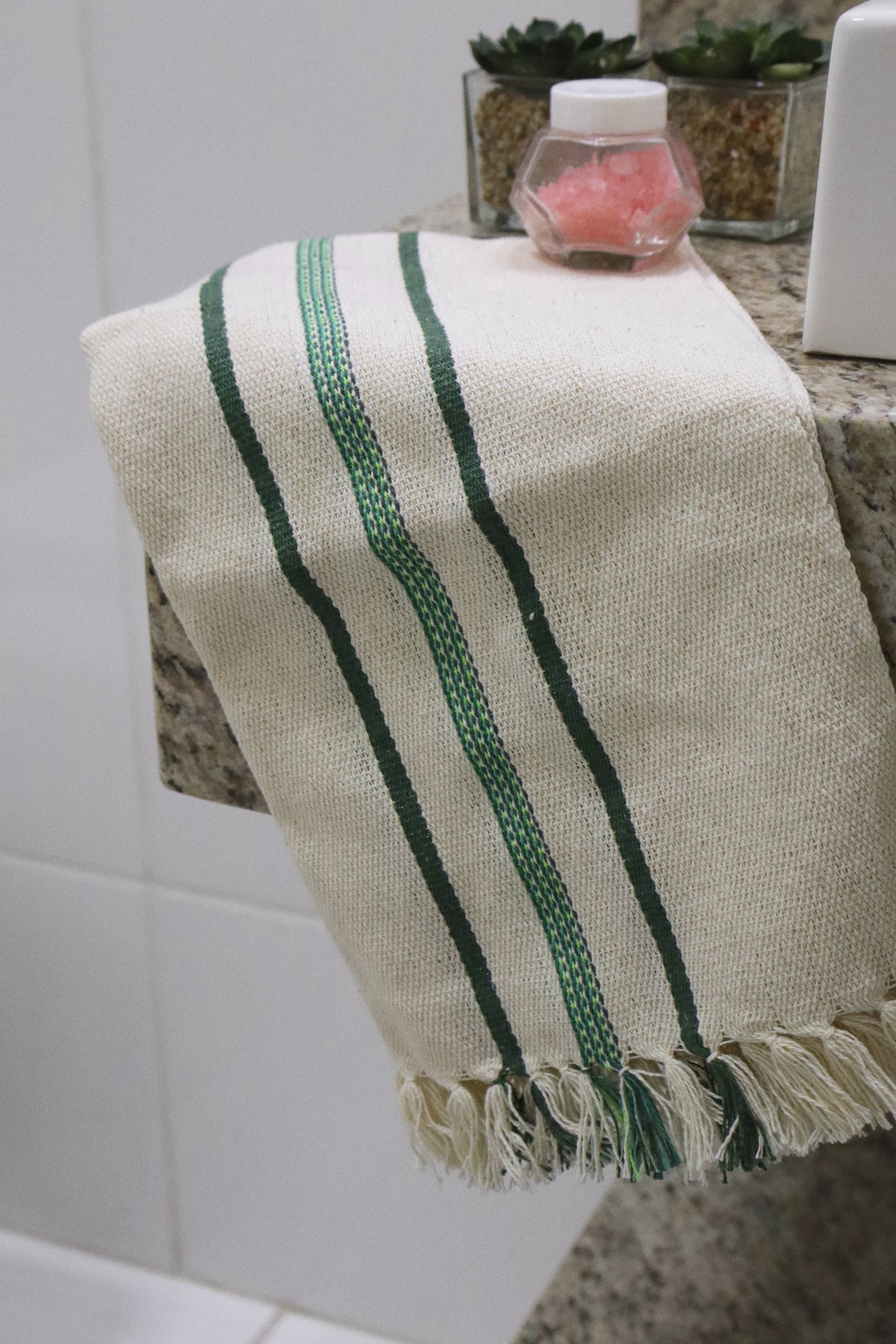 Toalhinha Lavabo Linha Verde e Cru