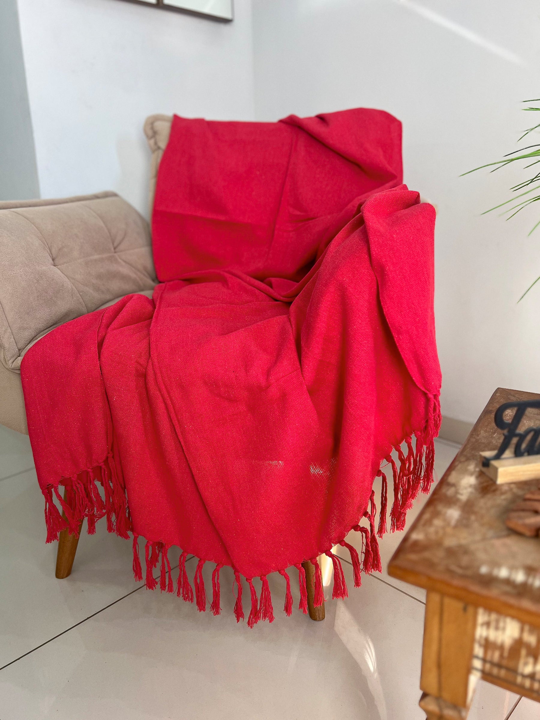 Manta para Sofá Básica Gigante Vermelha 1,40x2,20m