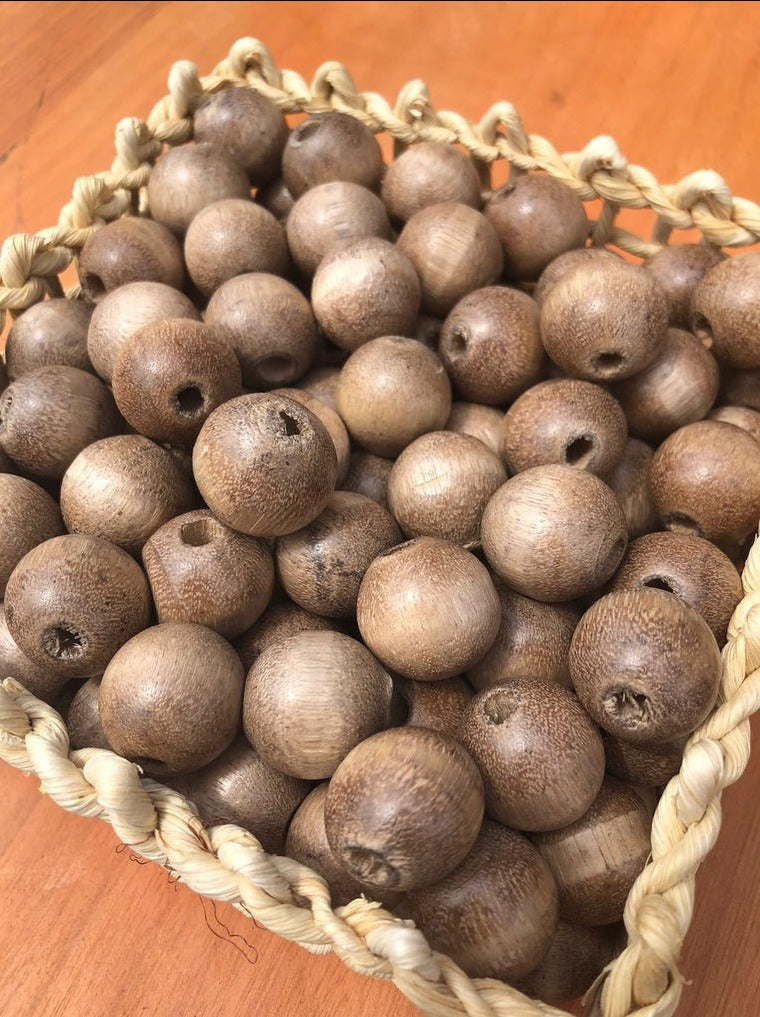 Pacote 100 Bolinhas de Madeira Bege