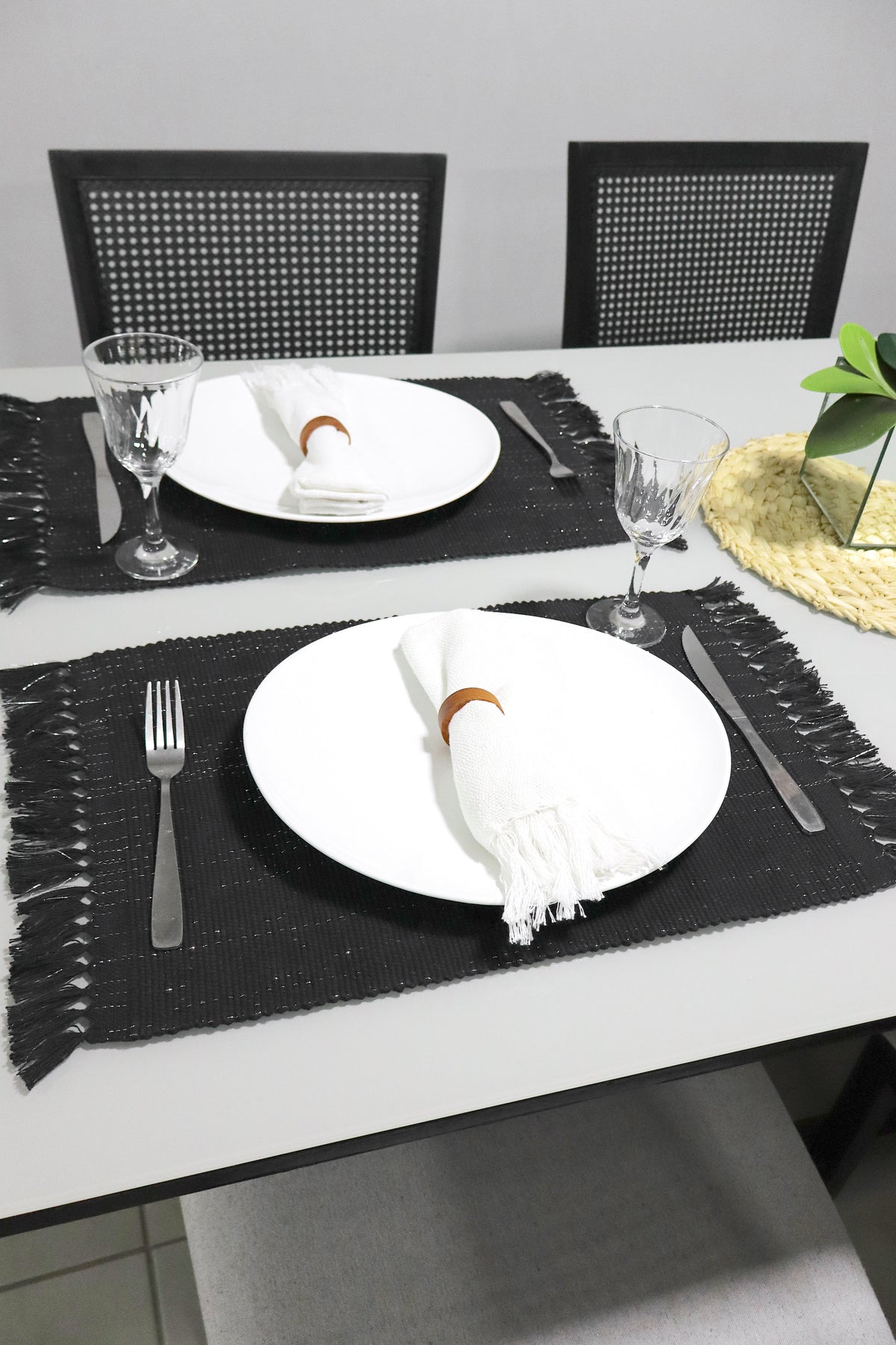Par Lugar Americano Linha com Fio Lurex Preto