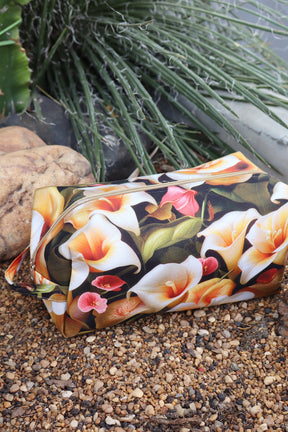 Necessaire Box Flor Copo de Leite