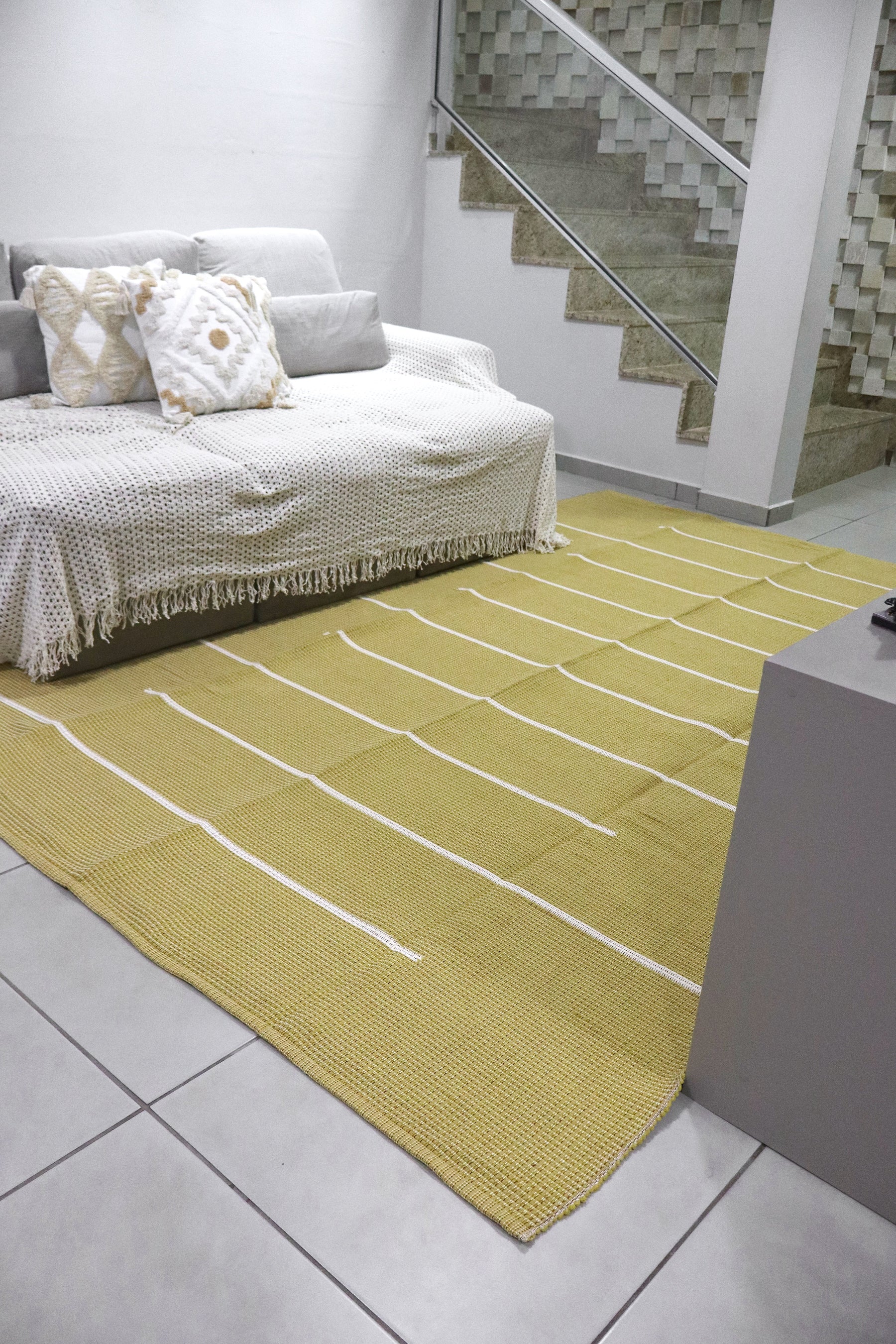 Tapete em Linha Capri Amarelo 2,00x2,50m