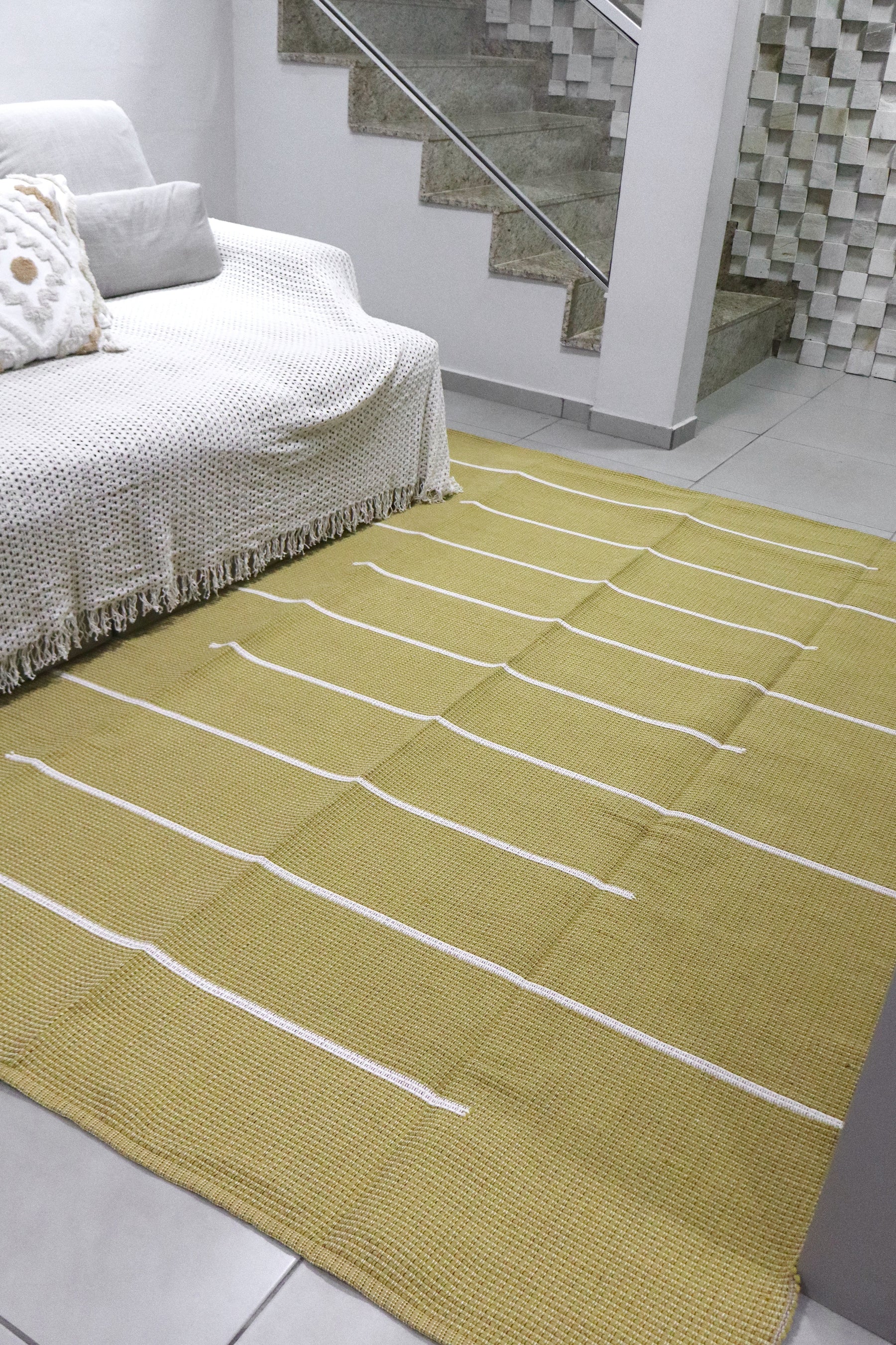 Tapete em Linha Capri Amarelo 2,00x2,50m