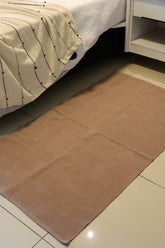 Tapete Médio Linha Liso Café com Leite 0,90x1,50m