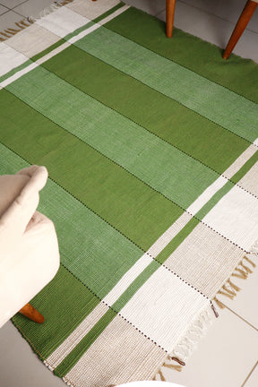 Tapete em Malha Moldura Verde 1,50x1,50m