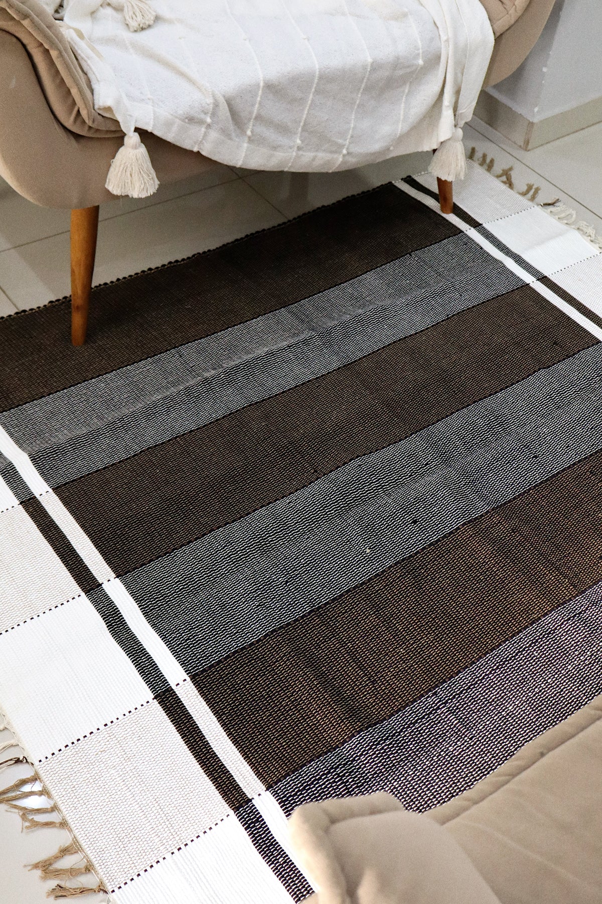 Tapete em Malha Moldura Preto 1,50x1,50m