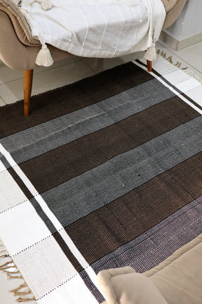 Tapete em Malha Moldura Preto 1,50x1,50m