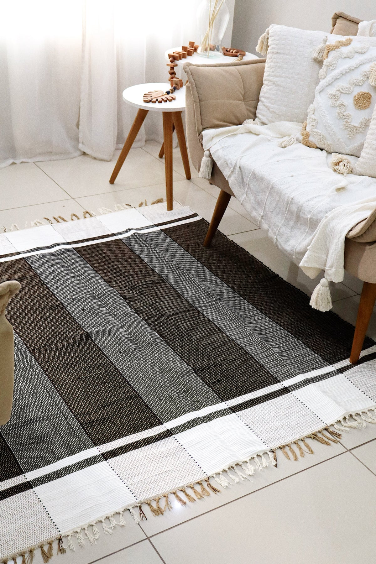 Tapete em Malha Moldura Preto 1,50x1,50m