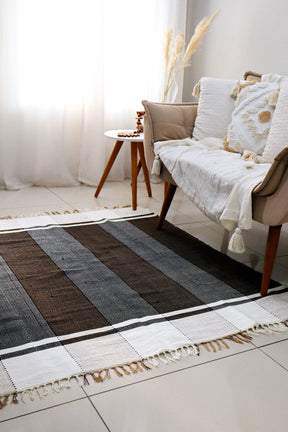 Tapete em Malha Moldura Preto 1,50x1,50m