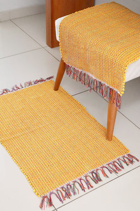 Par de Tapete de Malha Amarelo Liso