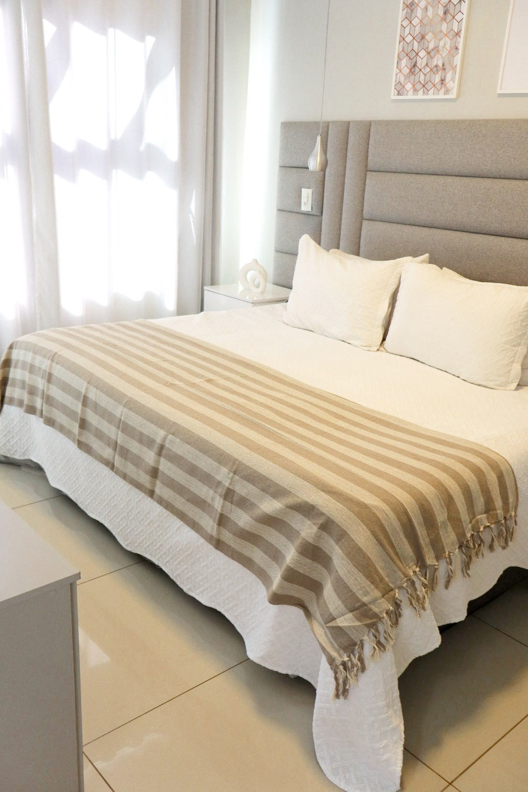 Peseira para Cama Algodão Listrada Bege 1,80x2,20m