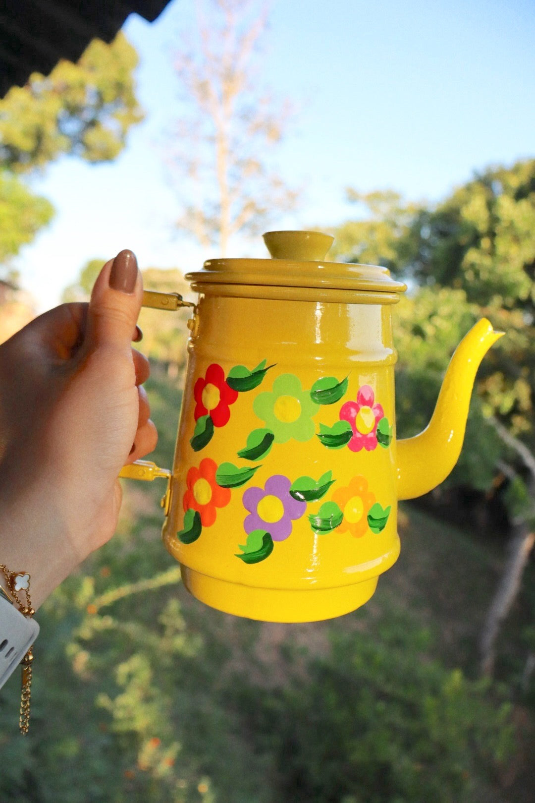 Bule Alumínio Pintado Amarelo