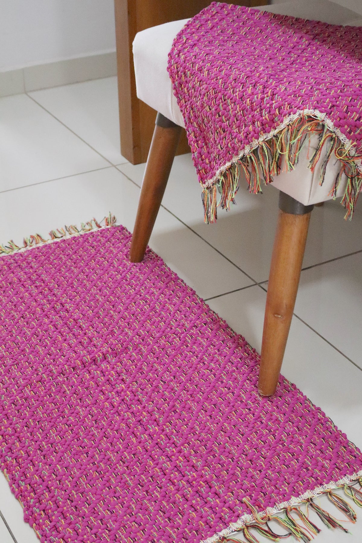 Tapete Malha Algodão Coroa Rosa Pink