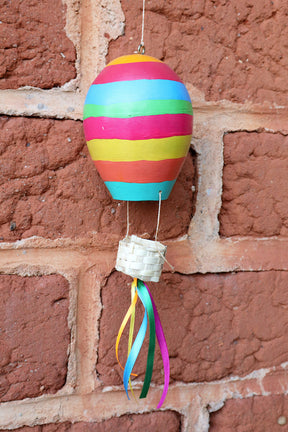 Móbile Balão em Cabaça Colorido Arco Íris