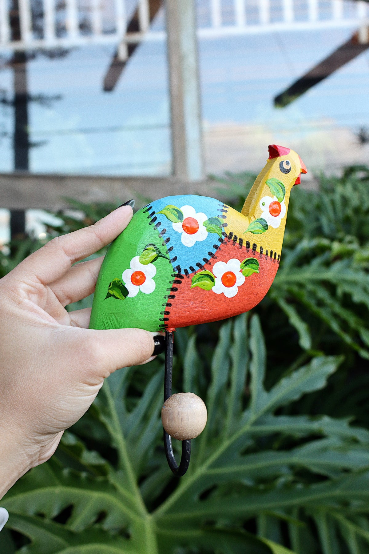Cabide de Madeira com 1 Gancho Galinha Patchwork