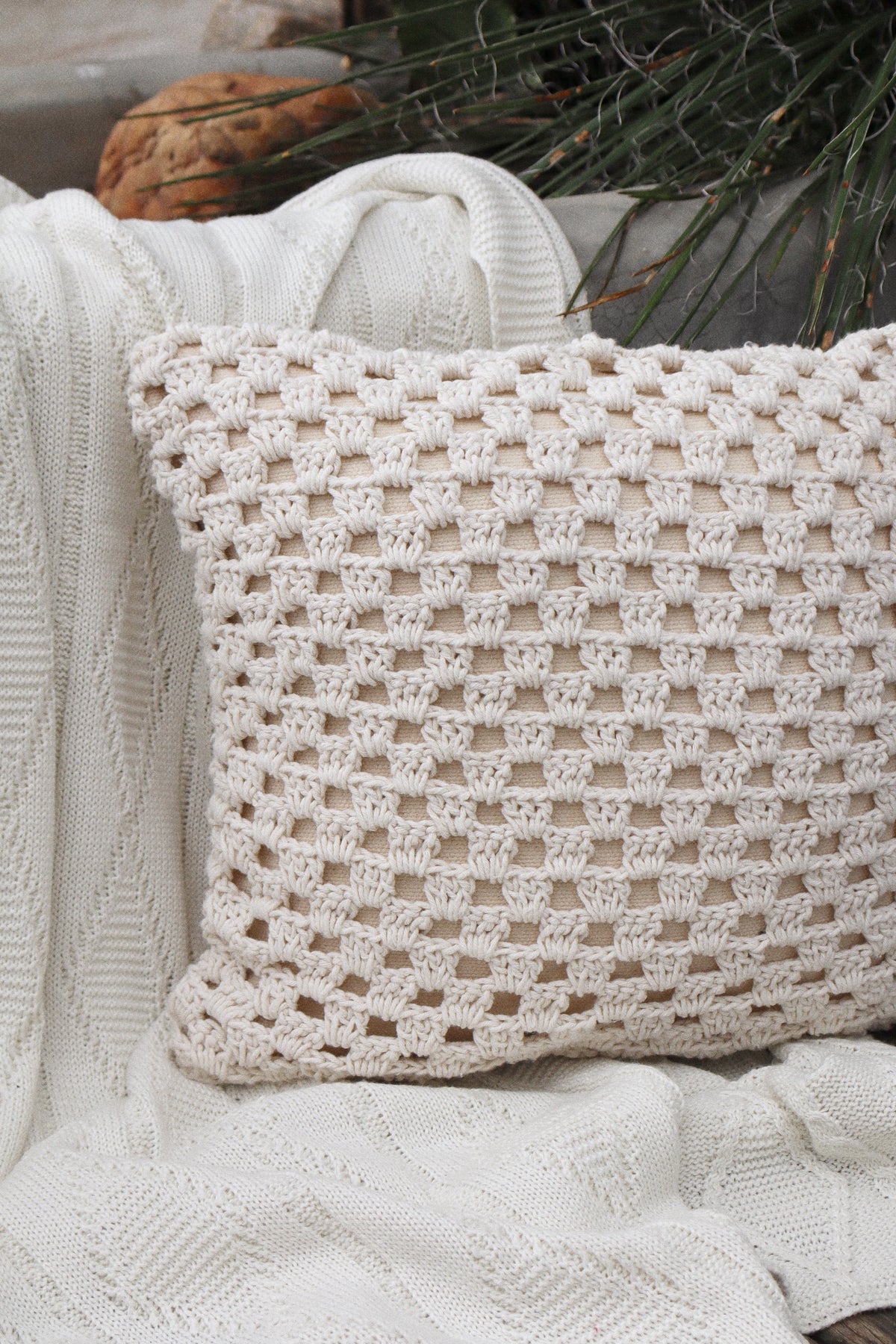 Capa de Almofada Boho Trançada Crochê Cru EST002 45x45