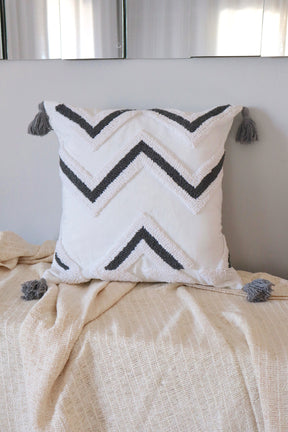 Capa de Almofada Bordada em Linho Tufada Boho 45x45 EST03