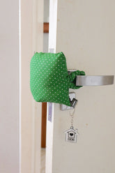 Protetor de Porta  “Não Bate a Porta” Poá Verde