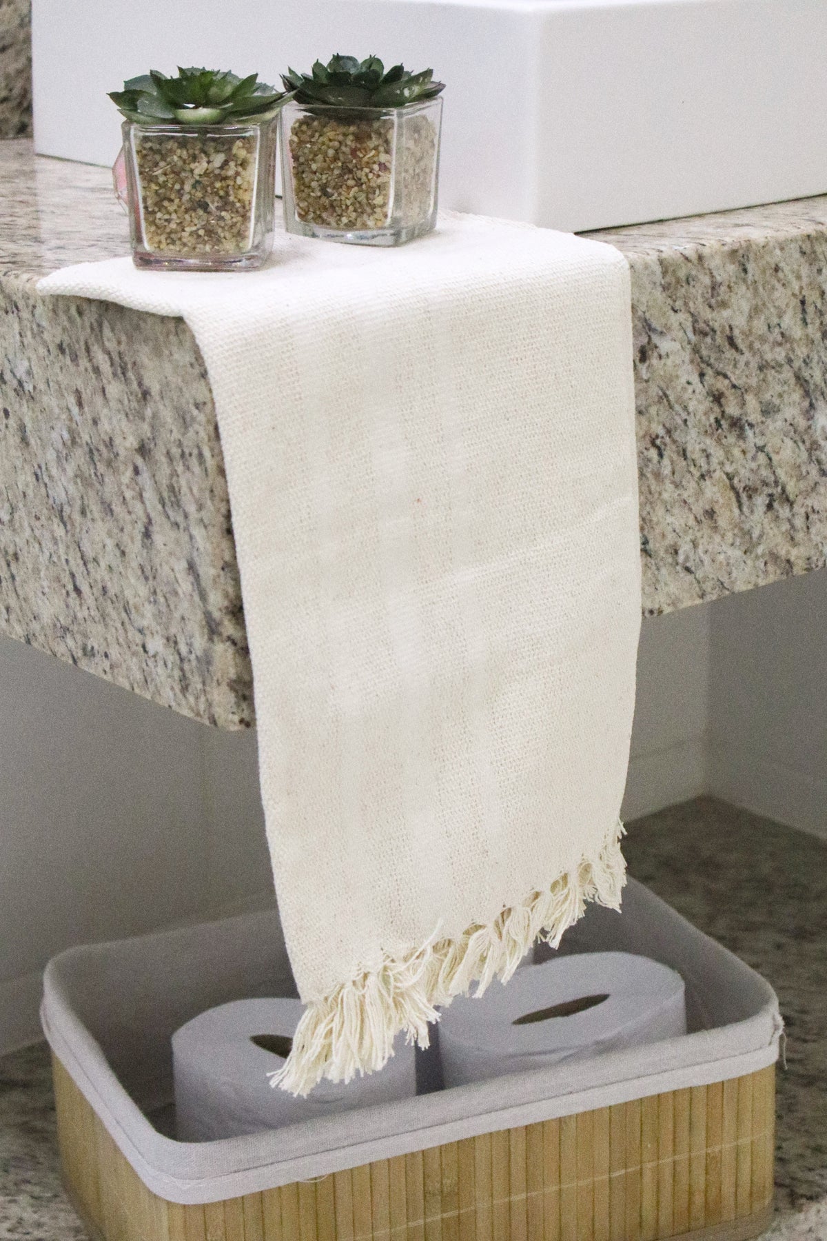 Kit 2 Peças de Lavabo Comum Preto e Amarelo