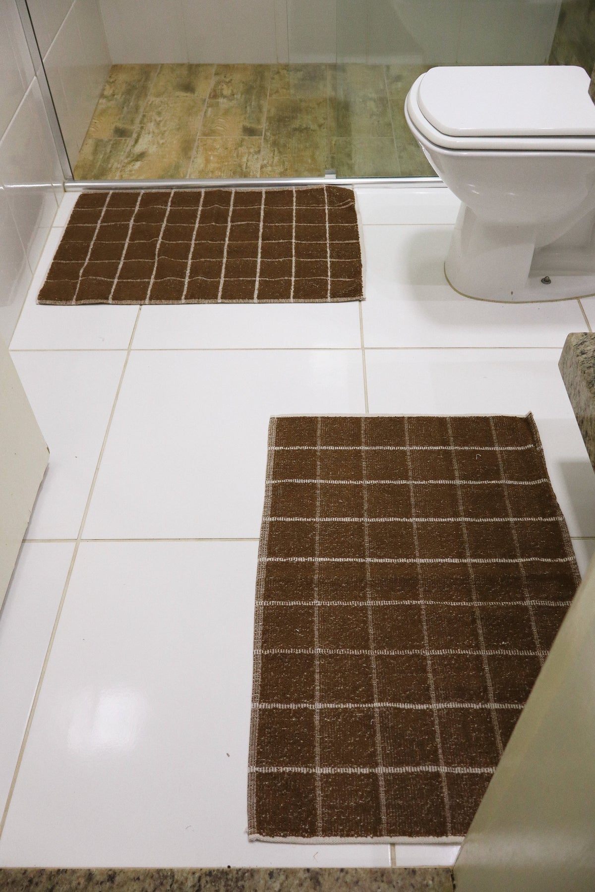 Tapete Felpa Ultra Absorvente Marrom 50x70cm