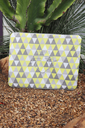 Necessaire Porta Cueca Limpinha Sujinha G Triângulo Amarelo e Cinza