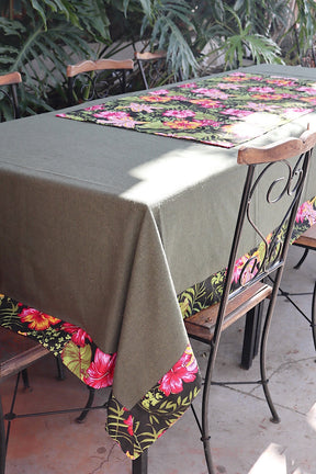 Toalha De Mesa Chita com Composê Verde e Preta 1,5mx4,0m