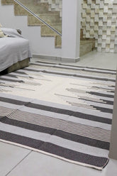 Tapete de Bico Linha Preto e Cinza 2,00x2,50m