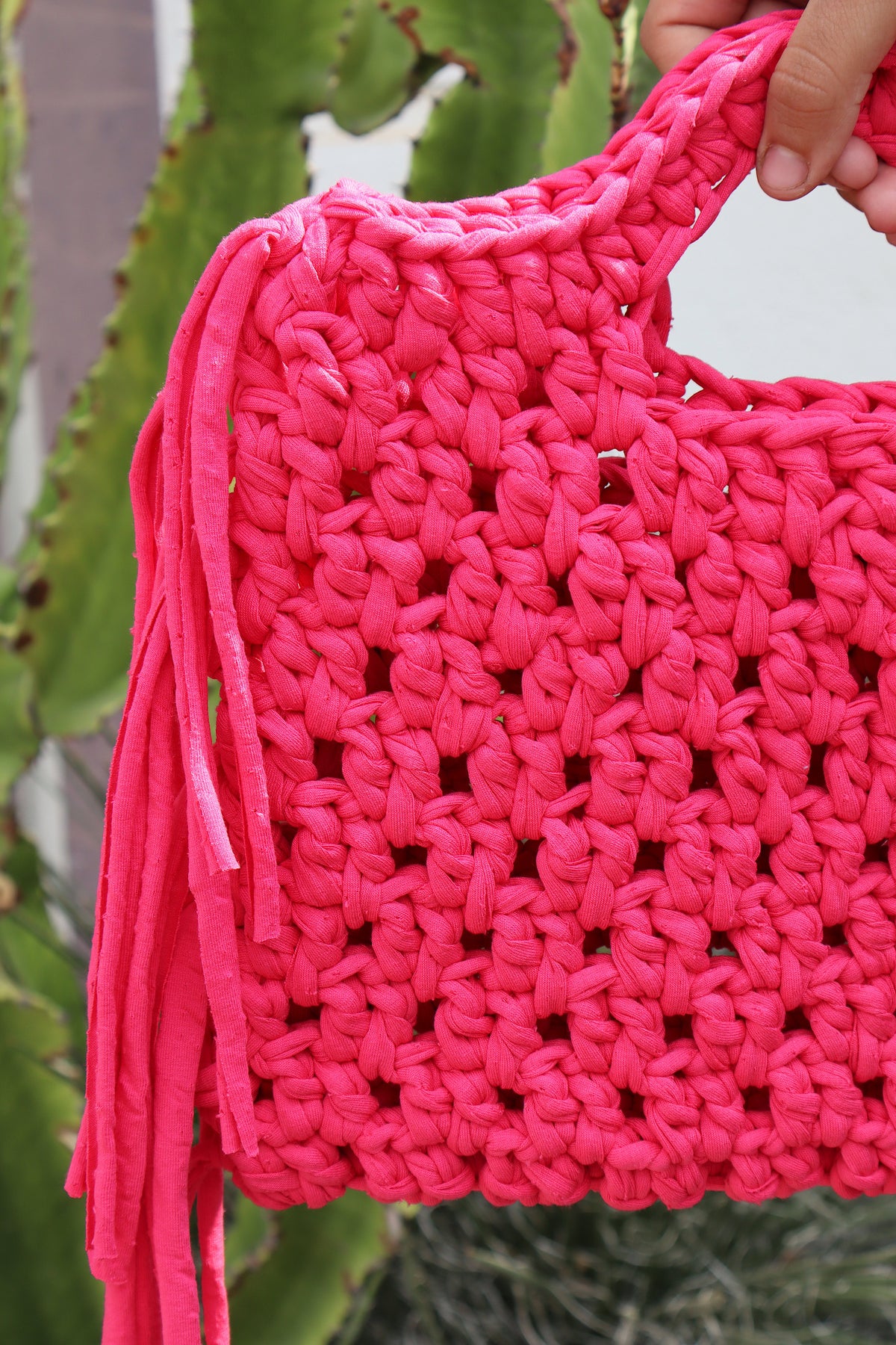 Bolsa de Mão em Crochê com Franja Vintage Minimalista Rosa