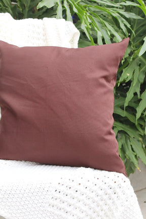 Capa de Almofada Oxford Lisa Marrom 65x65