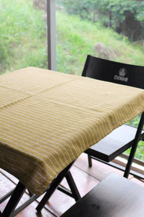 Toalha de Mesa Quadrada Listrada Mostarda 0,70x0,70m