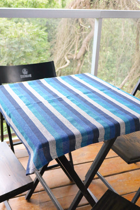 Toalha de Mesa Quadrada Listrada Azul e Cinza 0,70x0,70m