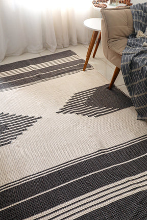 Tapete Linha Bico "X" Preto 1,50x2,00m