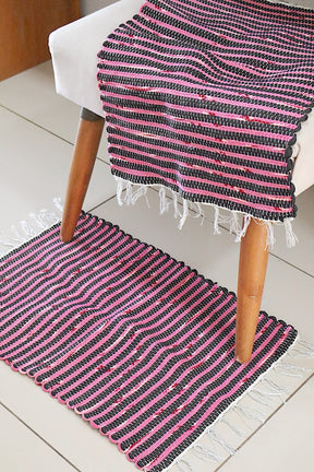Par de Tapete Zebrinha Mini Rosa e Preto