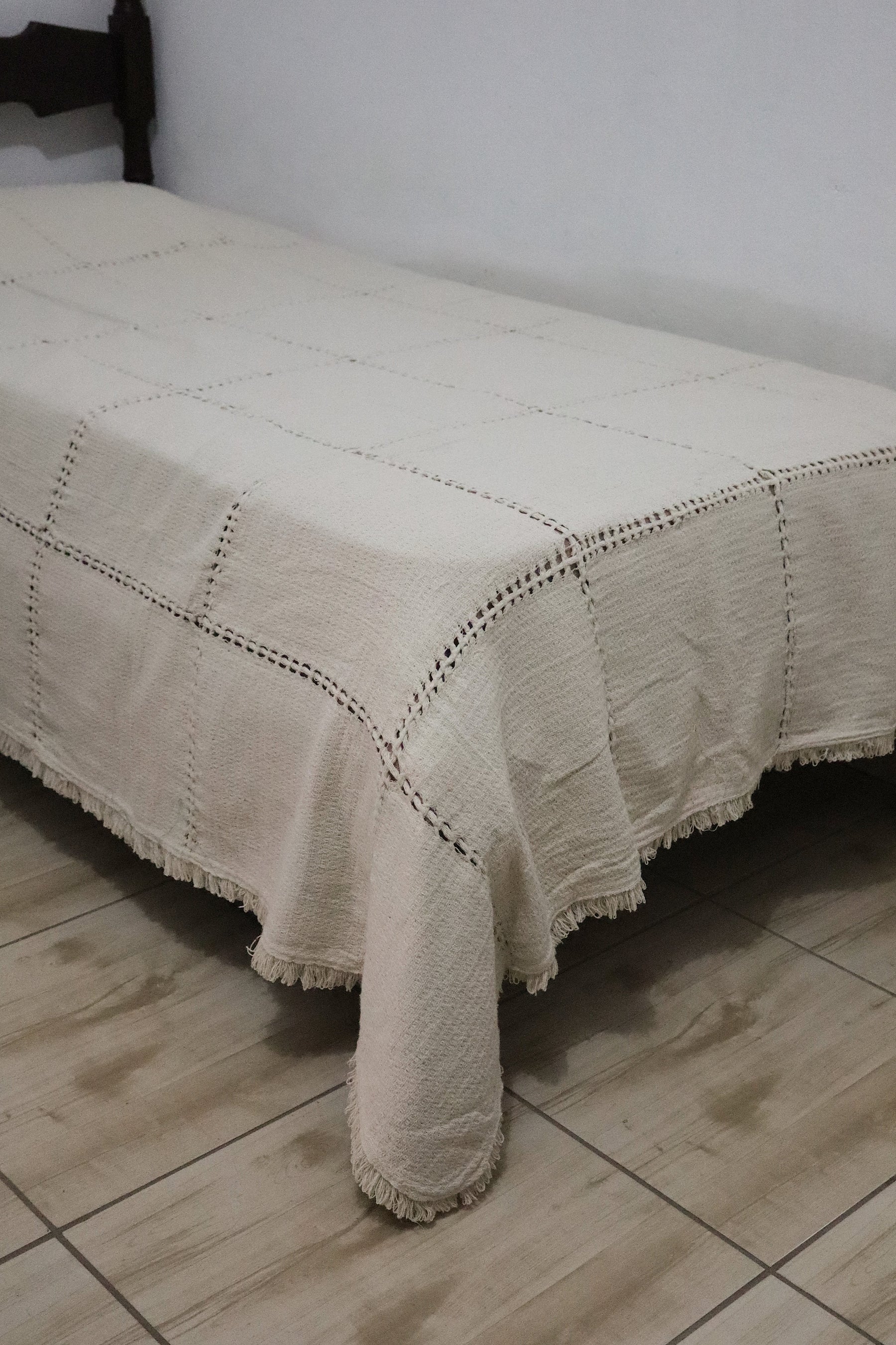 Colcha Solteiro Retalho Chita Bainha 1,40x2,20m