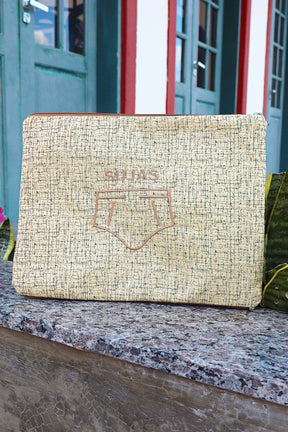 Necessaire Porta Cueca Limpinha Sujinha G Mesclada Bege