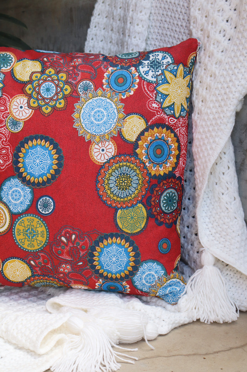 Capa de Almofada em Gorgurinho Mandala Vermelha 45x45