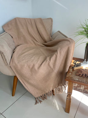 Manta para Sofá Básica Gigante Café com Leite 1,40x2,20m
