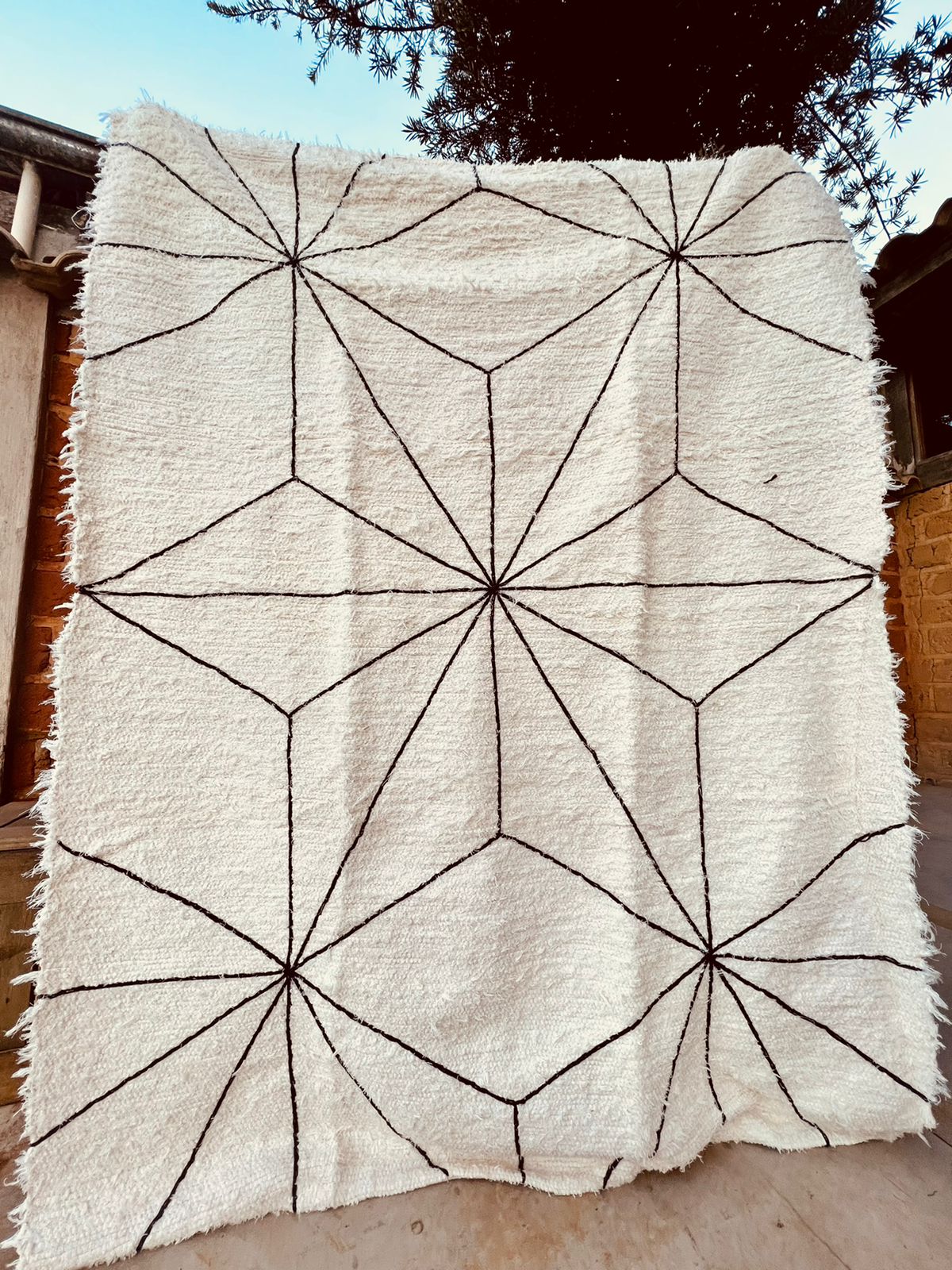 Tapete Algodão Bordado Estrela 2,00x2,50m
