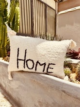 Capa de Almofada Algodão Baguete Bordada Home Preto 30x50cm