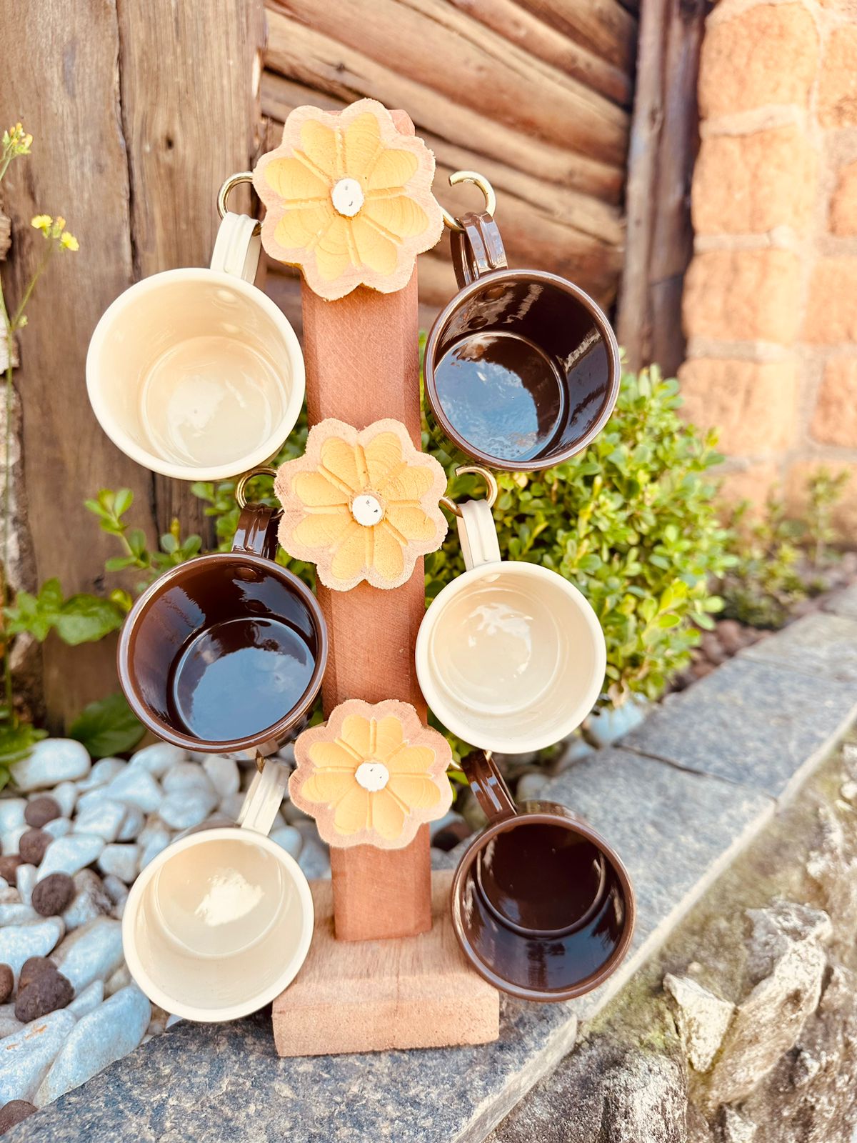 Suporte de Caneca Neutro Madeira + 6 Canecas