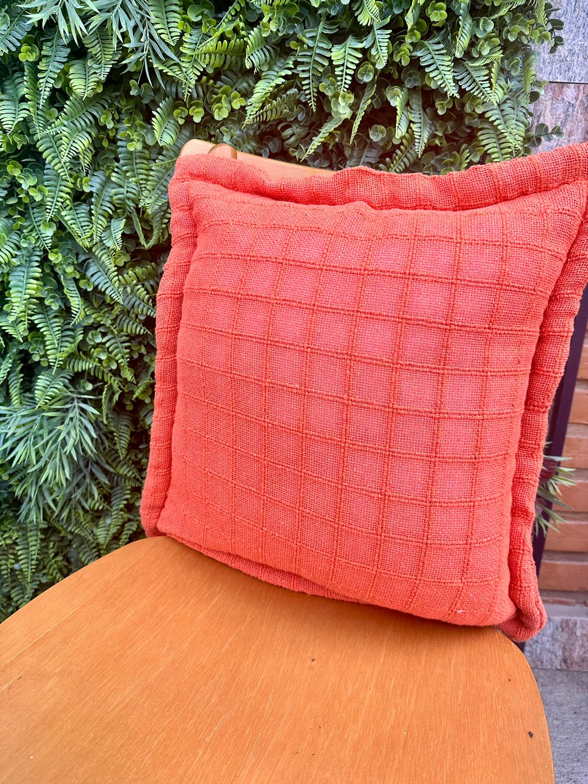 Capa de Almofada Decorativa em Algodão Lisa Terracota 45x45