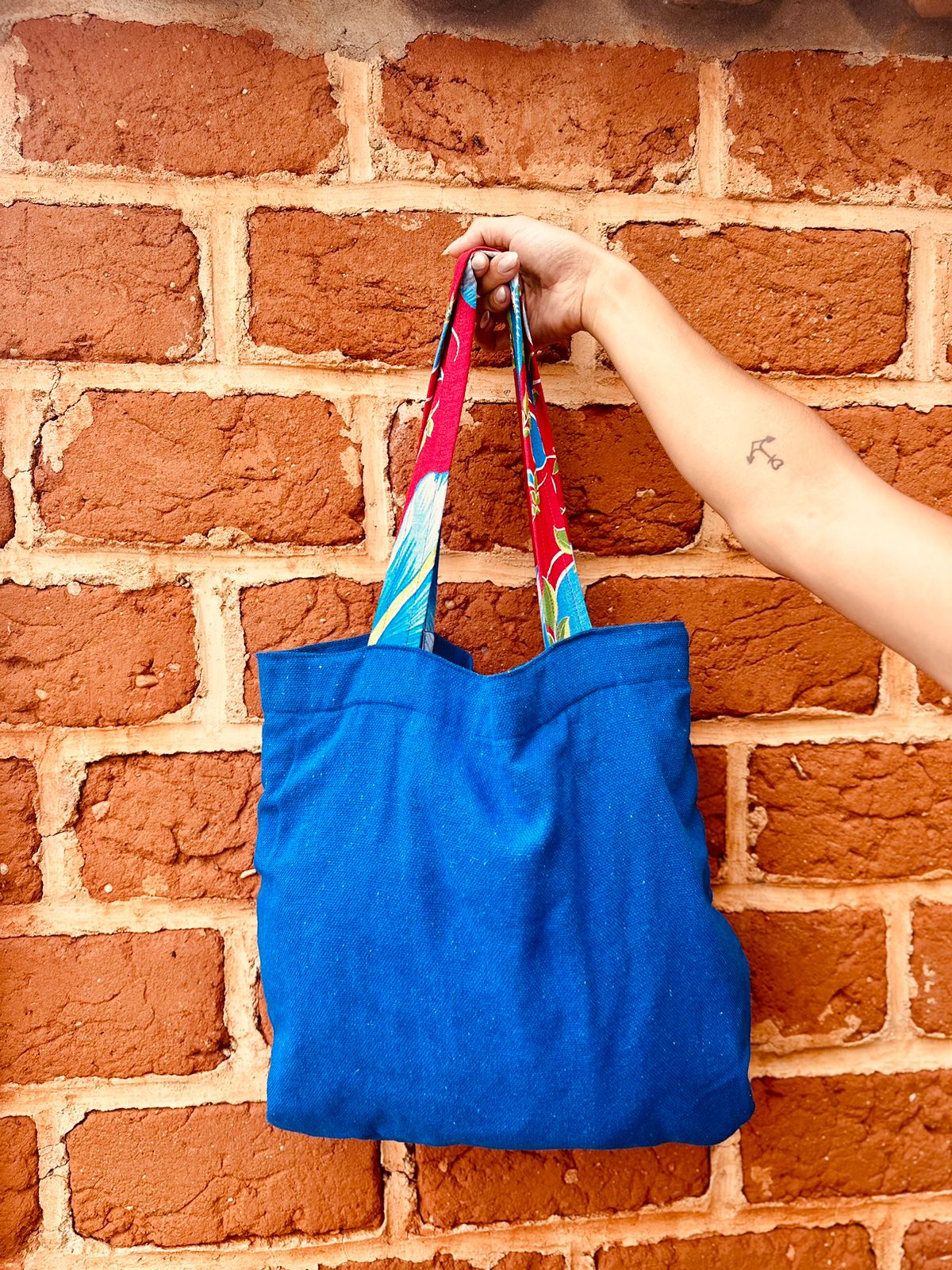 Bolsa de Chita Forrada Vermelha/Azul