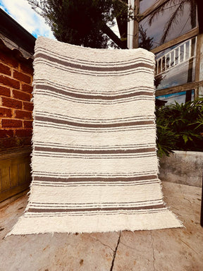 Tapete Algodão Bordado Listrado Café com Leite 1,50x2,00m