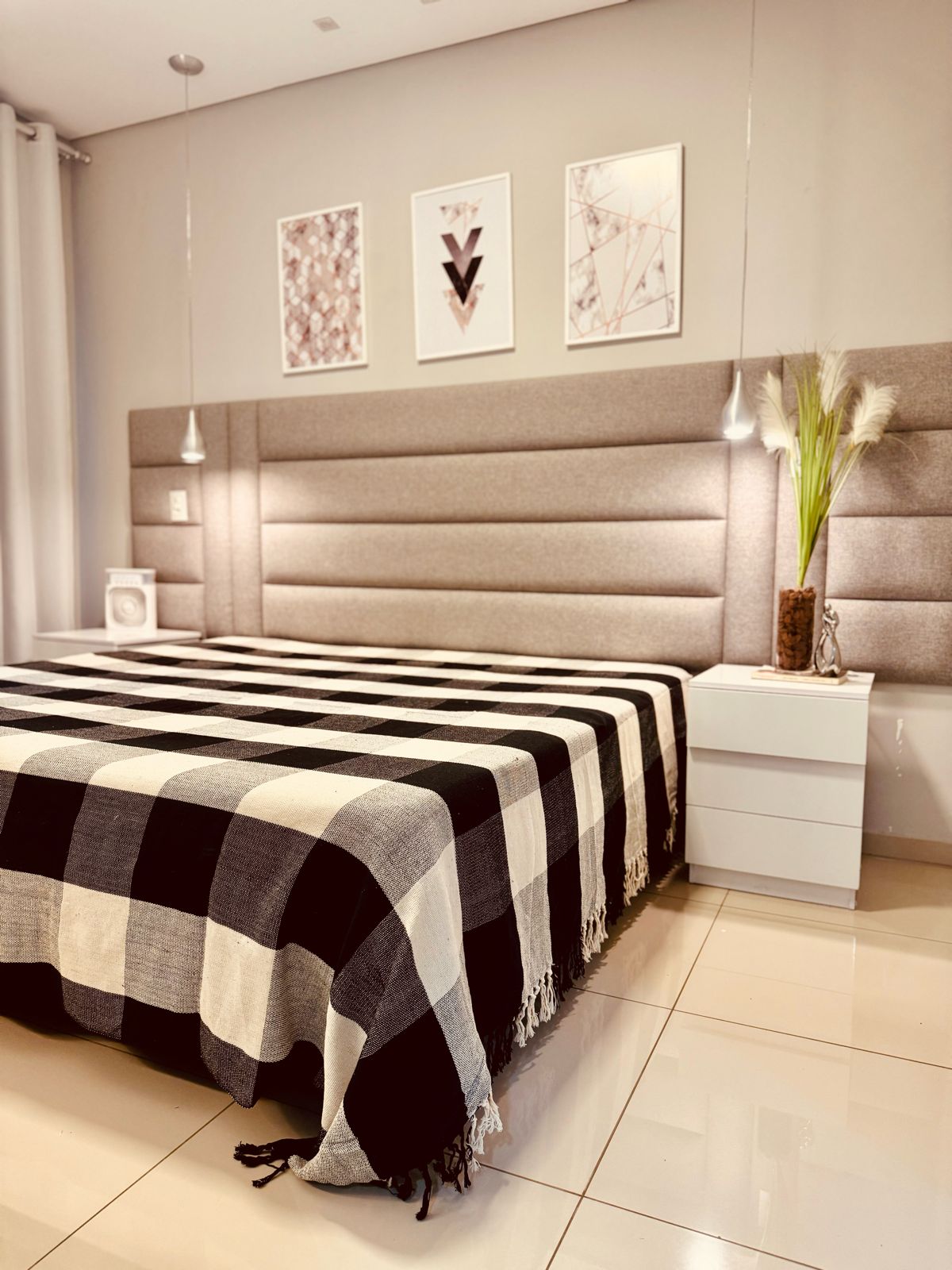 Colcha para Cama Queen 2,40x2,60m Artesanal Xadrez Preta e off white