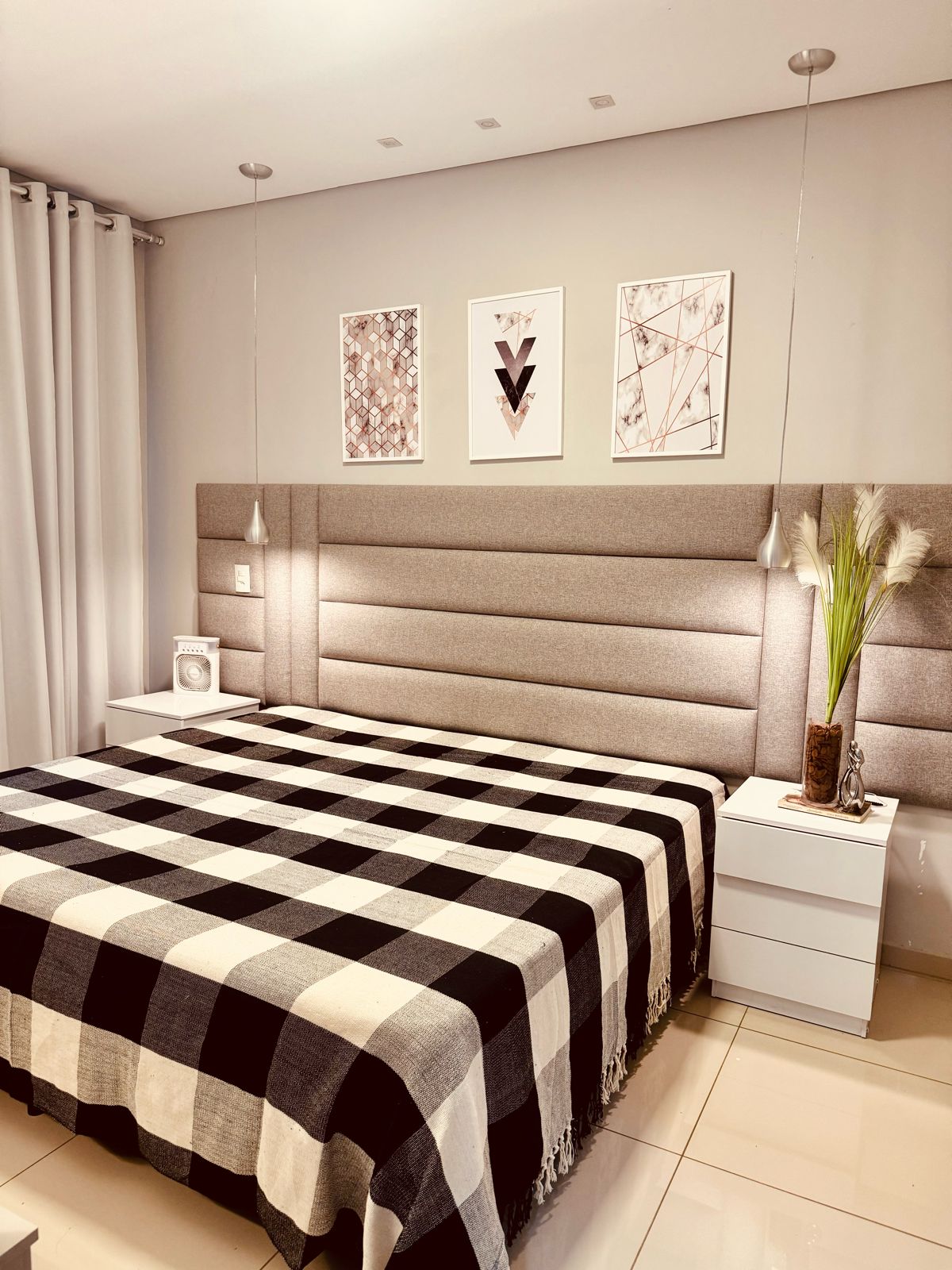 Colcha para Cama Queen 2,40x2,60m Artesanal Xadrez Preta e off white