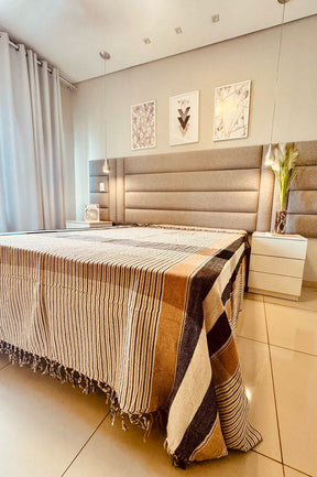 Colcha para Cama Queen 2,40x2,60m Artesanal Listrada
