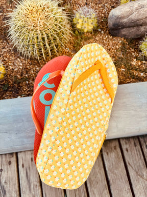 Necessaire Porta Chinelos Margaridas Amarelo