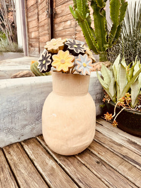 Buquê De Flor Madeira Cinza, Amarelo, Preto e Bege G