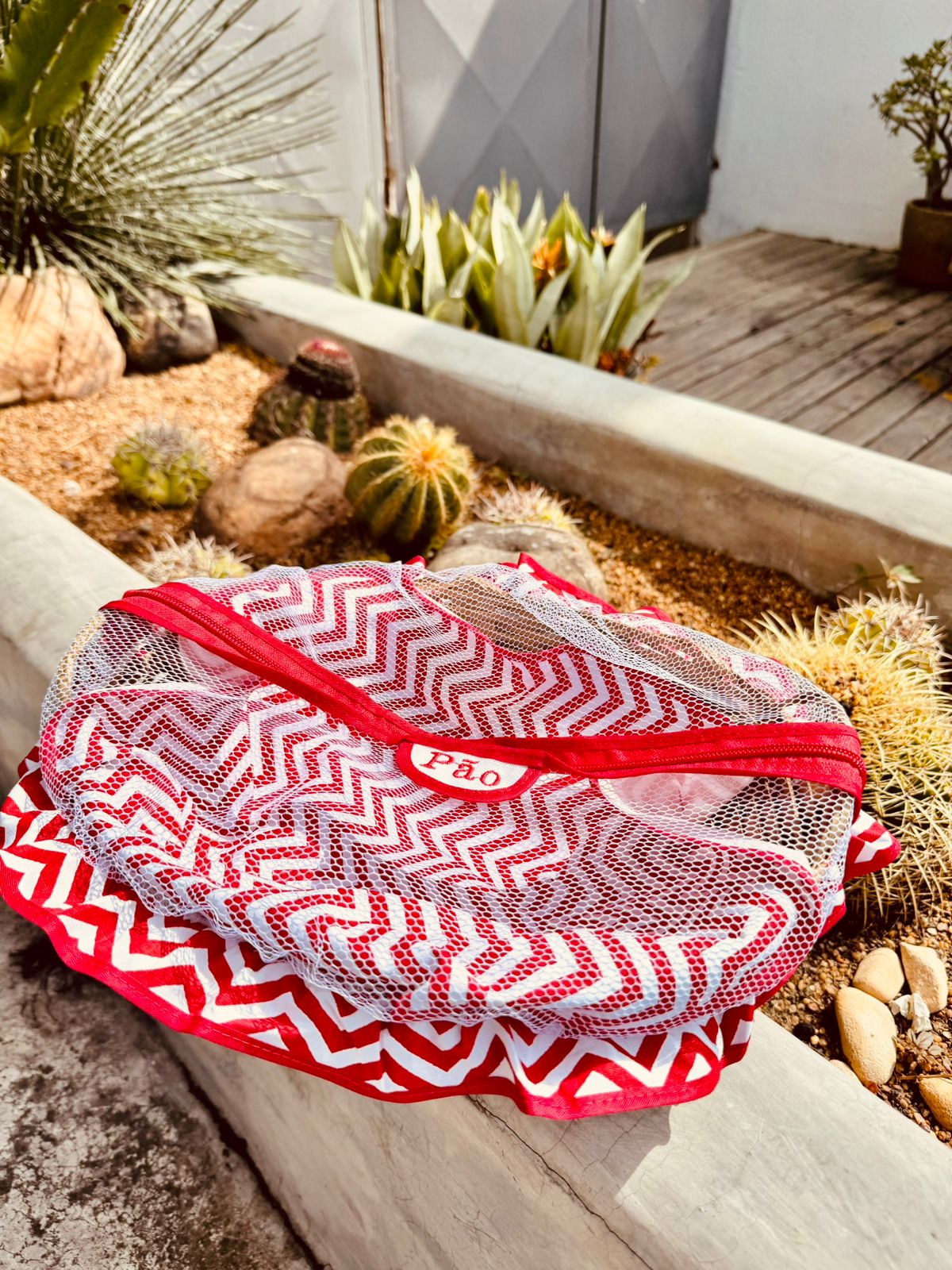 Cesta Porta Pão Bambu com Zíper Chevron Vermelho