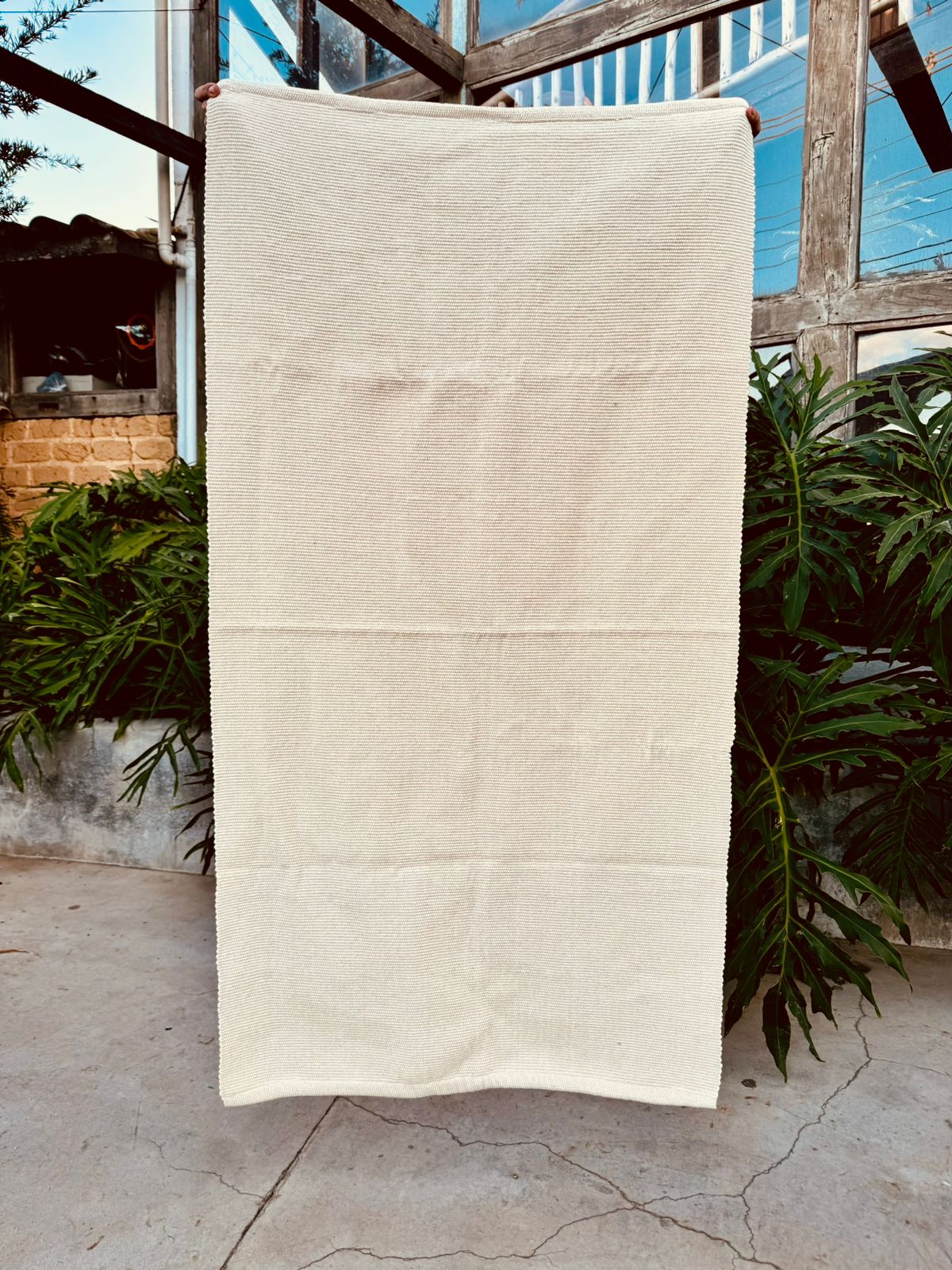 Tapete Médio Linha Liso Cru 0,90x1,50m